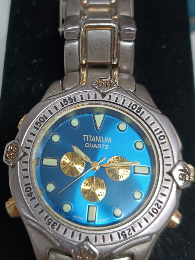 Orologi al quarzo funzionanti