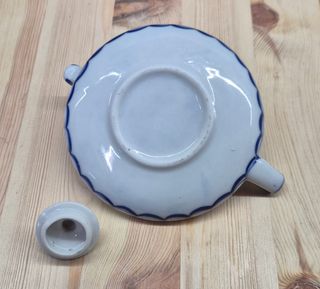 Tetera cerámica mini azul y blanca