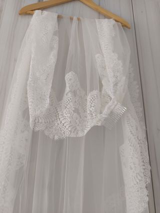 Velo de novia con encaje