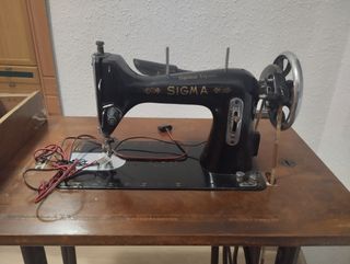 Máquina de coser Sigma Modelo A