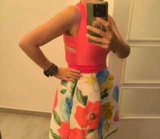 Vestido floral rosa talla XS