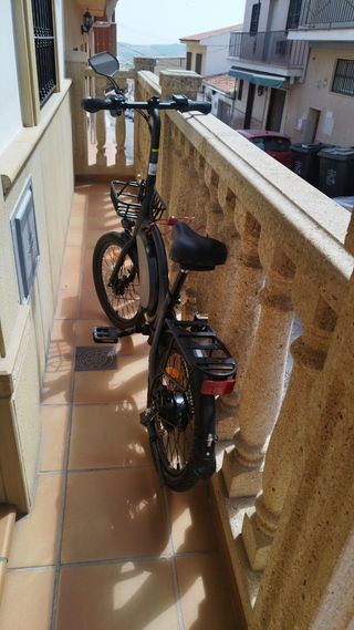 Bicicleta eléctrica plegable