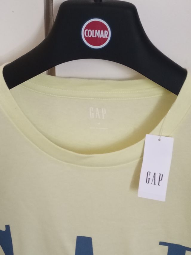 Camiseta Gap Hombre Amarilla nueva