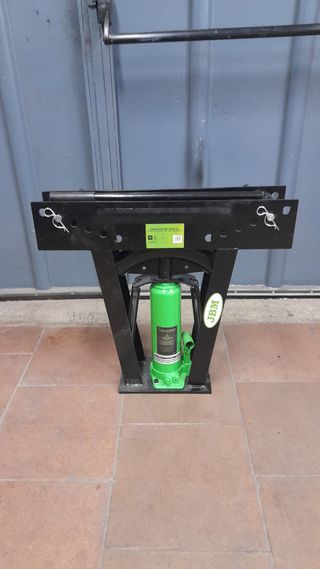 Curvadora de Tubos JBM 12T