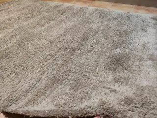 Alfombra pelo largo beige