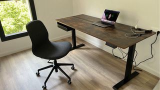 Escritorio Elevable VASAGLE Madera y Metal