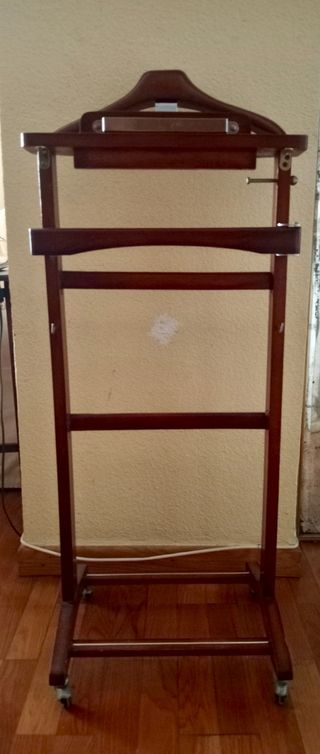 Perchero Galán de Madera