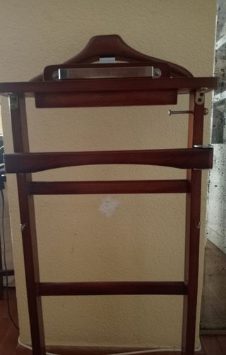 Perchero Galán de Madera