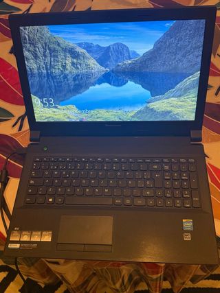Portátil Lenovo Negro la batería no va bien