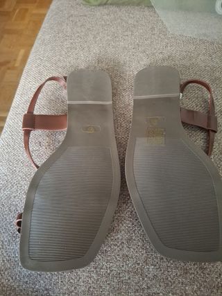 Sandalias Shein Marrones