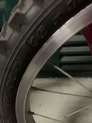 Bici infantil niña Btwin amarilla y rosa