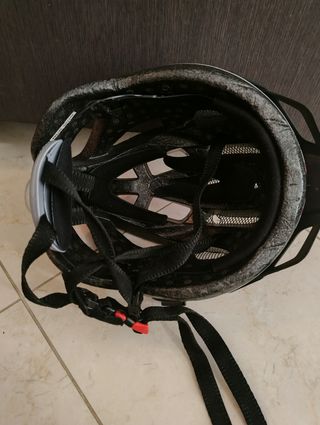 Casco Crivit per bicicletta