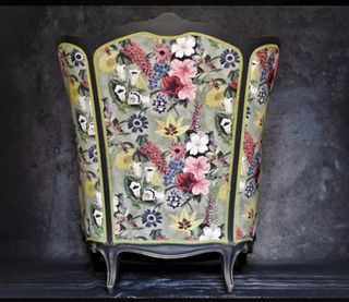 Sillón antiguo restaurado floral