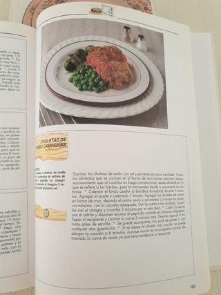 4 LIBROS SOBRE COCINA FAMILIAR INTERNACIONAL