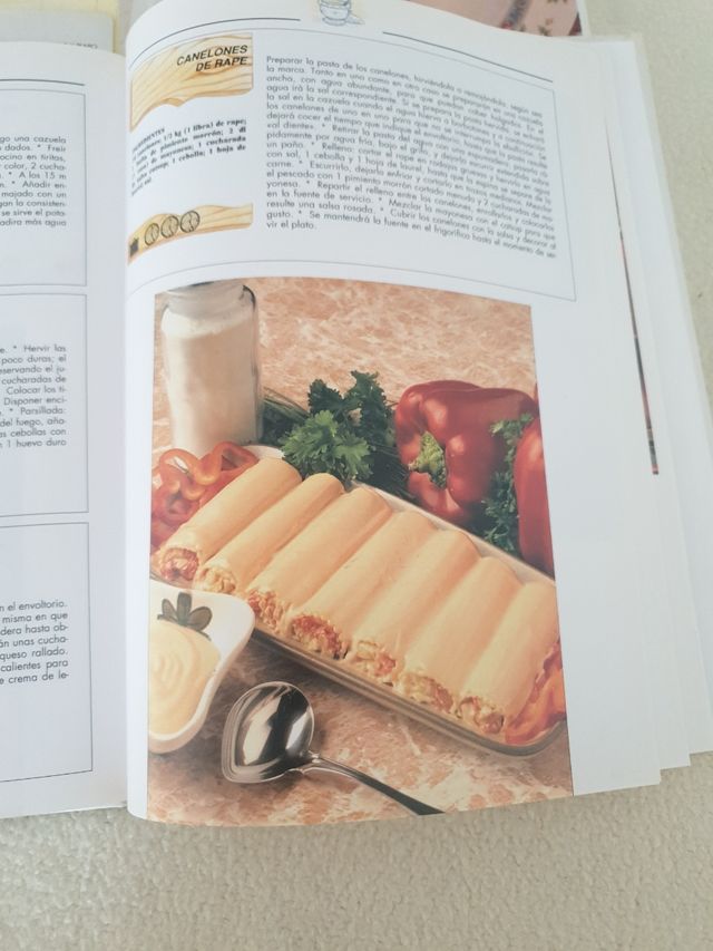 4 LIBROS SOBRE COCINA FAMILIAR INTERNACIONAL