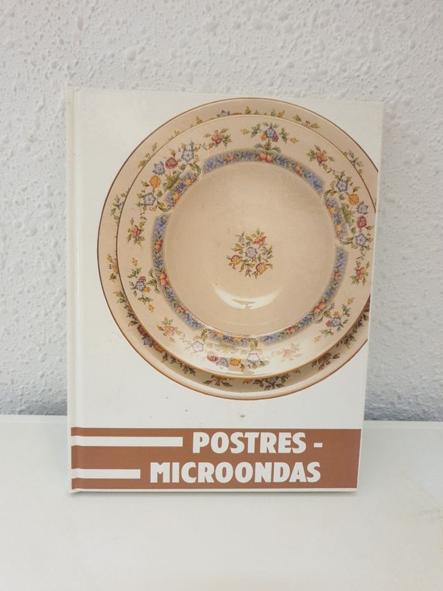 4 LIBROS SOBRE COCINA FAMILIAR INTERNACIONAL