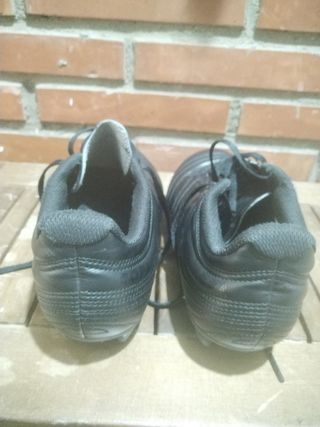 Botas de fútbol Adidas Negras