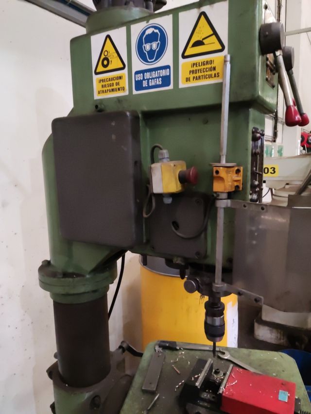 Taladro de columna IBARMIA 40-CA