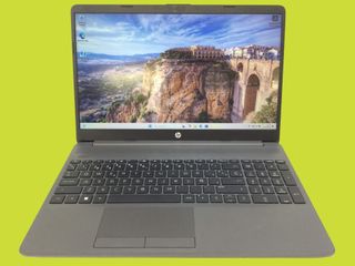 HP 250 G9 Intel Core i5 8GB RAM 256GB SSD