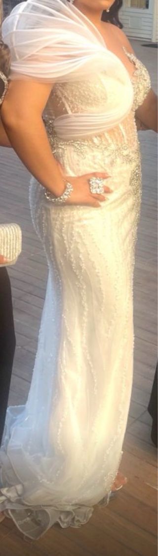 Vestido de fiesta,novia blanco Utilizado una vez