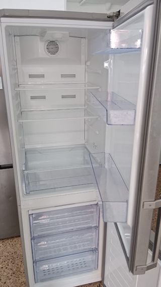 Nevera Beko Inox con Garantía