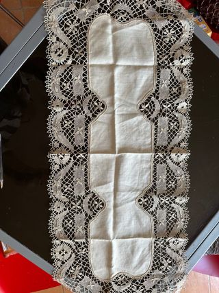 Runner antico fatto a mano