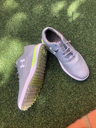 Zapatos de Golf Under Armour Grises
