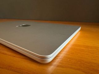 MacBook Air M3 512GB 16GB Plata Garantía Nov 2025