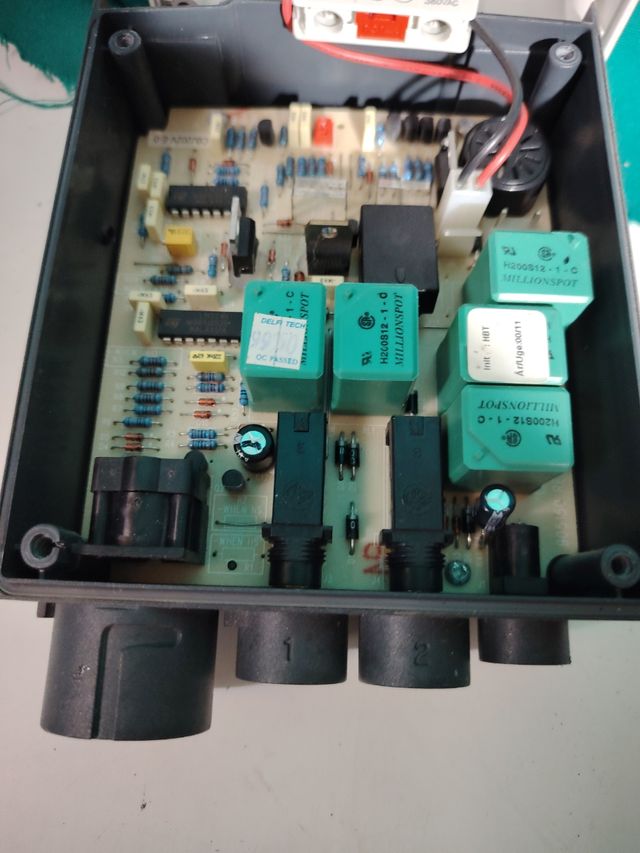 Centralina di controllo pulsante  emergenza LINAK