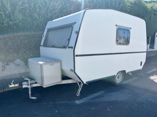 Caravana 750kg reformada CON DOCUMENTACIÓN 