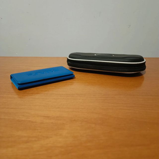 Sony PlayStation Vita + Custodia Rigida Blu