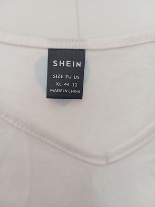 Camiseta SHEIN Corazones Multicolor Talla Única