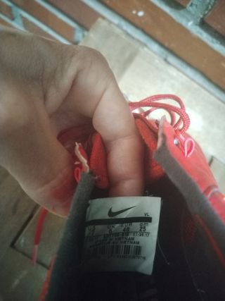 Botas de fútbol Nike Rojas. En buen estado.