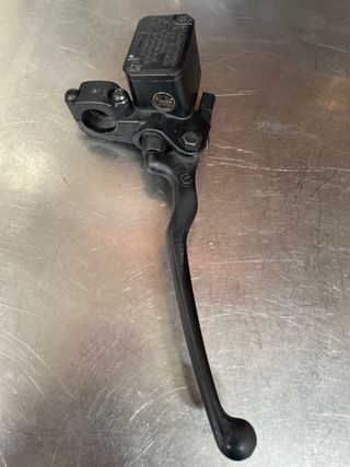 Bomba Freno Derecha Piaggio X9 2003