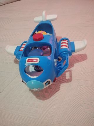 Avión de juguete con figuras. Fisher Price.