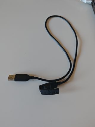 Cable cargador Garmin 235. Funciona perfectamente