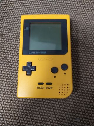Game boy pocket amarilla buen estado + Tetris