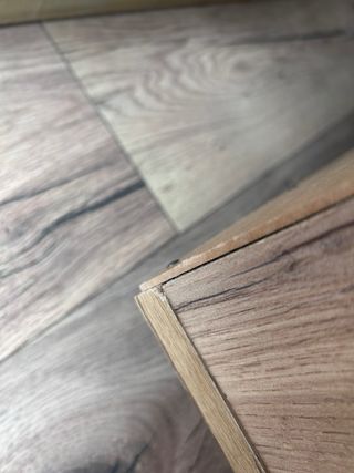 Mueble TV melamina y metal