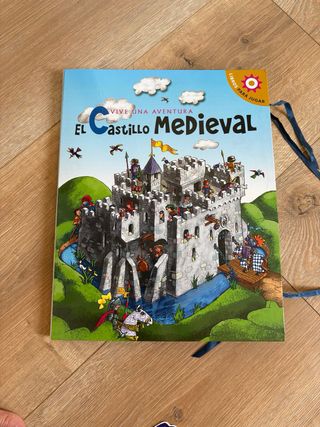LIBROS-POP-UP EL CASTILLO MEDIEVAL (Spanish Edi...