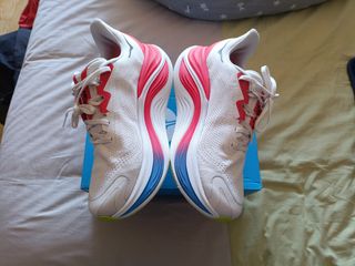 Hoka Skyward X Mujer/Hombre 261/320g