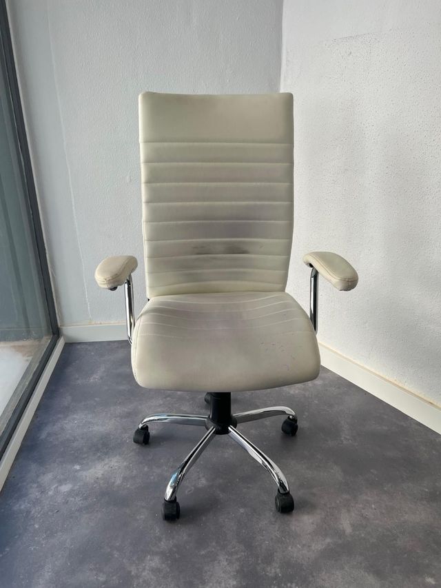 Silla de oficina ergonómica