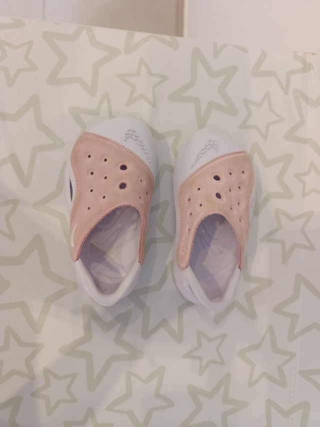 Zapatillas Nike Agua Sunray Niña 22 (6C)