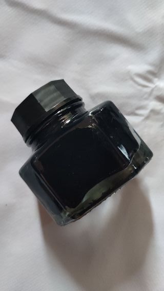 BOTE TINTA CHINA NEGRA 50 ML ARTE Y CALIGRAFÍA 兔