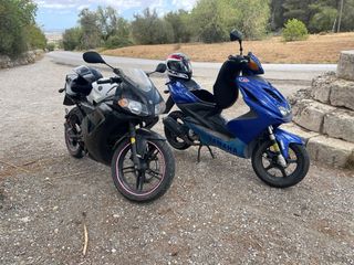 Yamaha TZR 49cc 2008- 950€ Yamaha aerox 2003-750 €