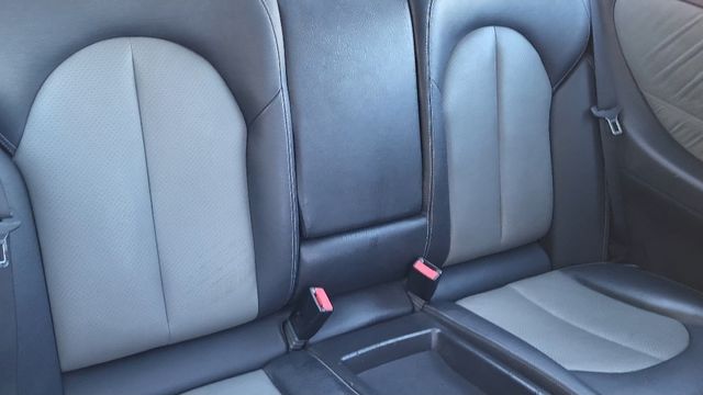 Mercedes-Benz  CLK 2005