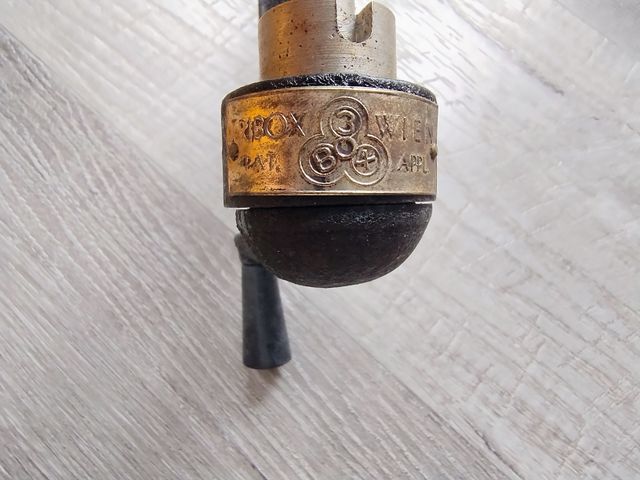 Avvolgitore pellicola Tribox da banco