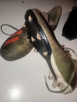 Botas de fútbol Adidas tallas 40 y 43