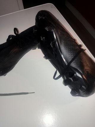 Botas de fútbol Adidas tallas 40 y 43