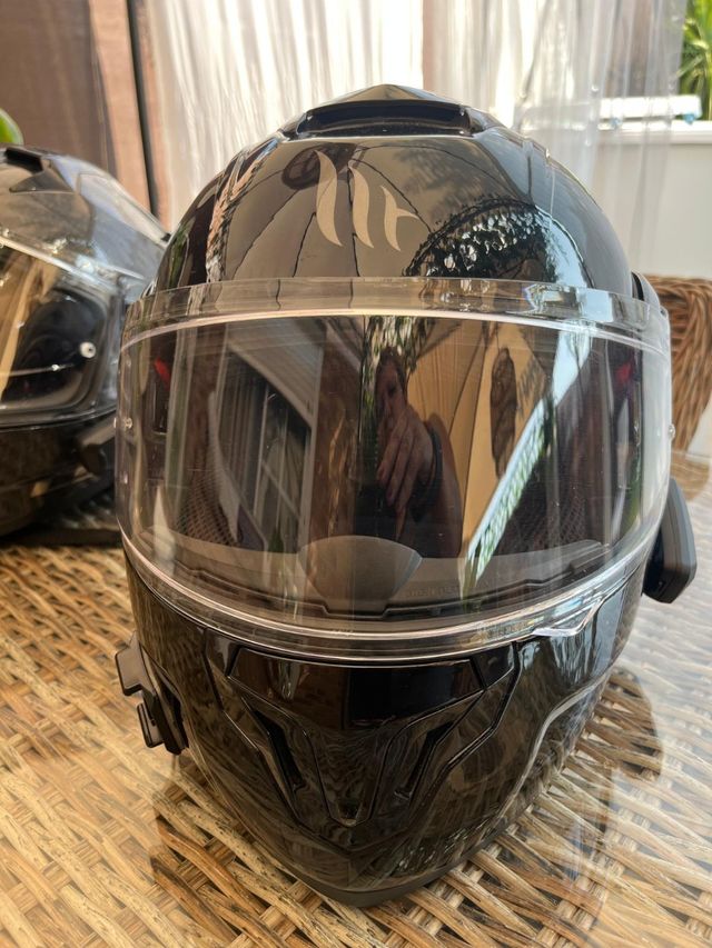 Casco de moto modular negro