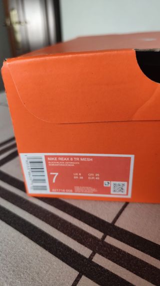 Tenis Nike Reax 8 TR Mesh Negro